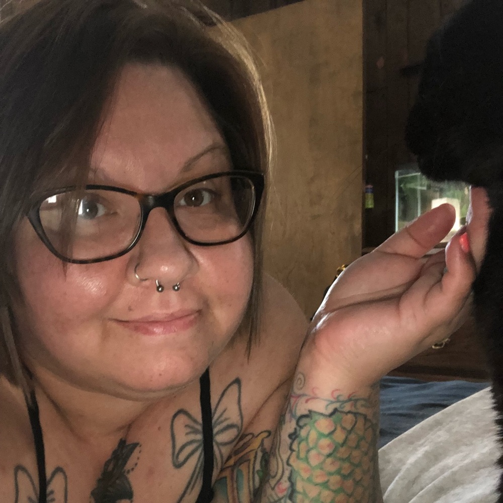 Meet your Posher, Jennifer